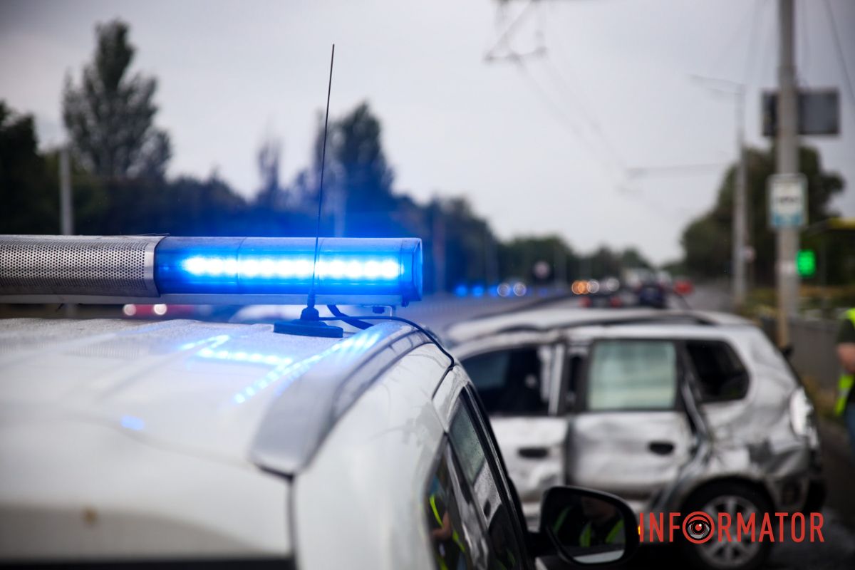 Будьте обережними на слизькій дорозі Будьте обережними на слизькій дорозі