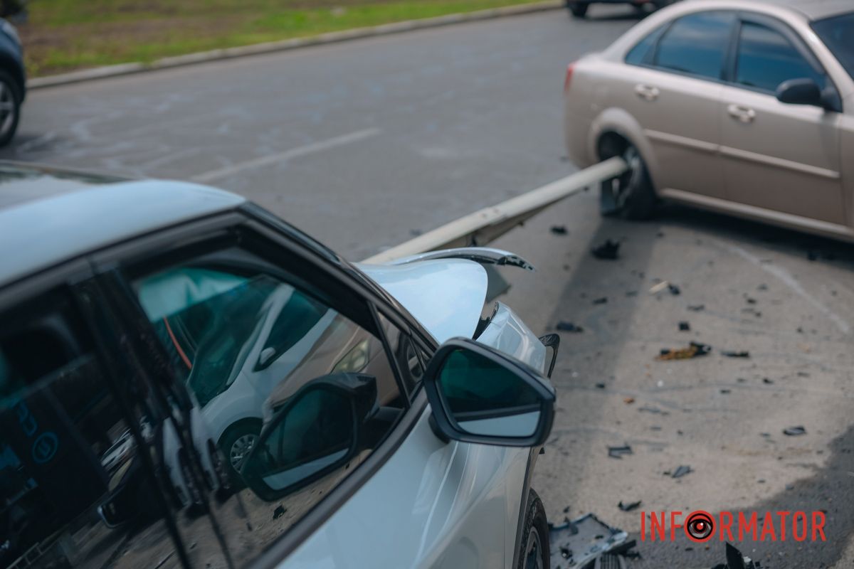 Усі обставини з'ясовуються
