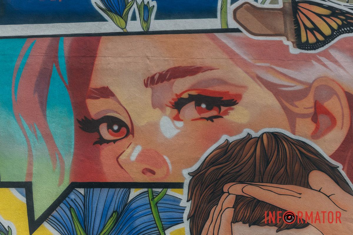 У Дніпрі на стінах ліцею №97 з’явився мурал у вигляді коміксу 7