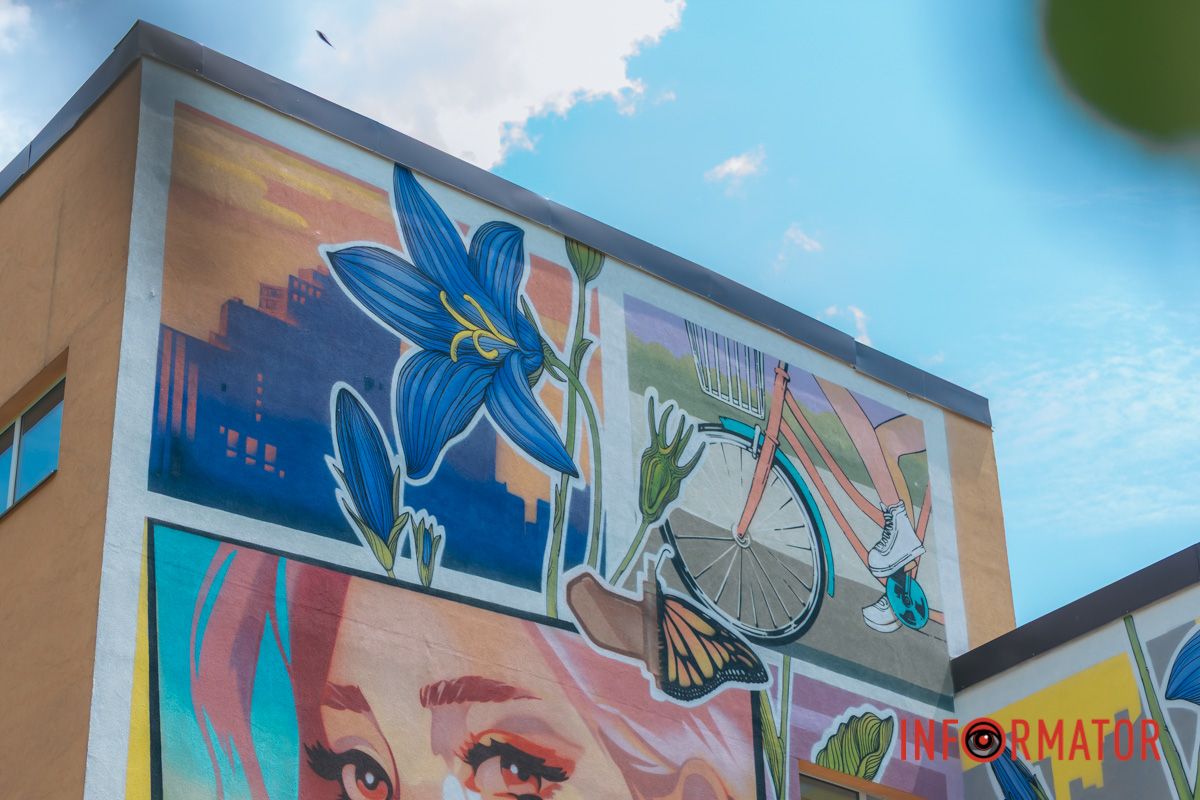 У Дніпрі на стінах ліцею №97 з’явився мурал у вигляді коміксу 10