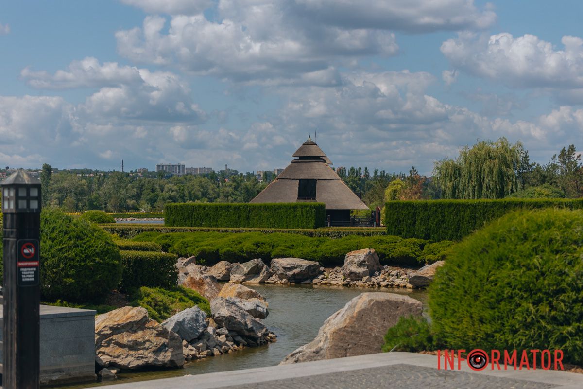 Яхт-клуб "Сечь" летом: уголок природы в сердце Днепра 4