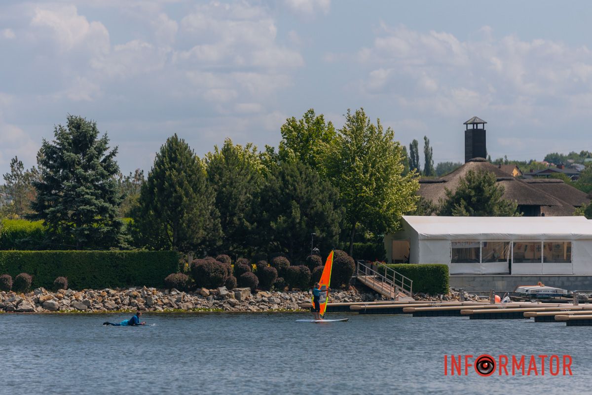 Яхт-клуб "Сечь" летом: уголок природы в сердце Днепра 27