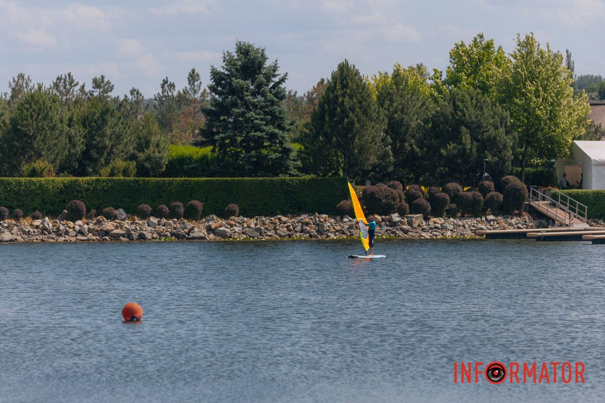 Яхт-клуб "Сечь" летом: уголок природы в сердце Днепра 29