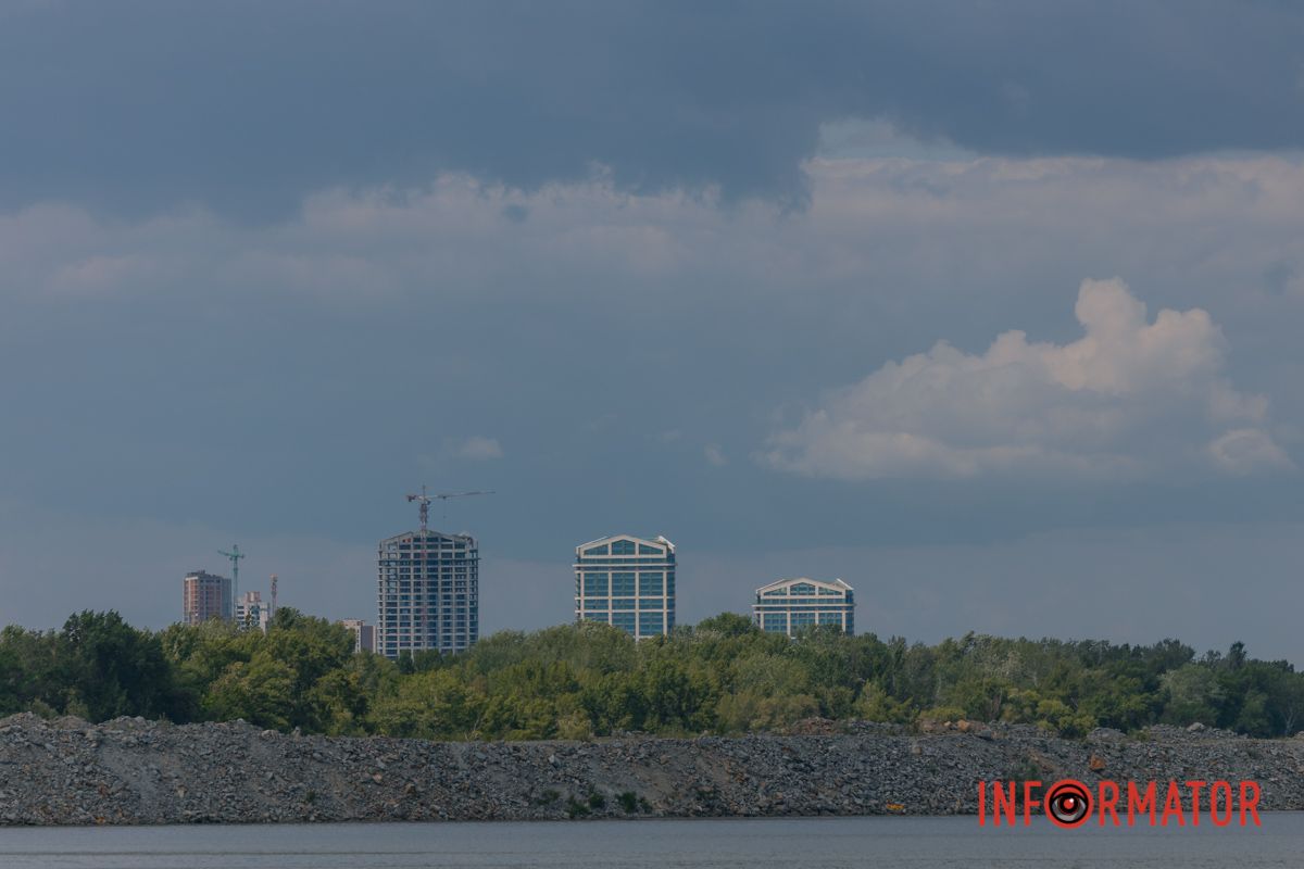 Яхт-клуб "Сечь" летом: уголок природы в сердце Днепра 52