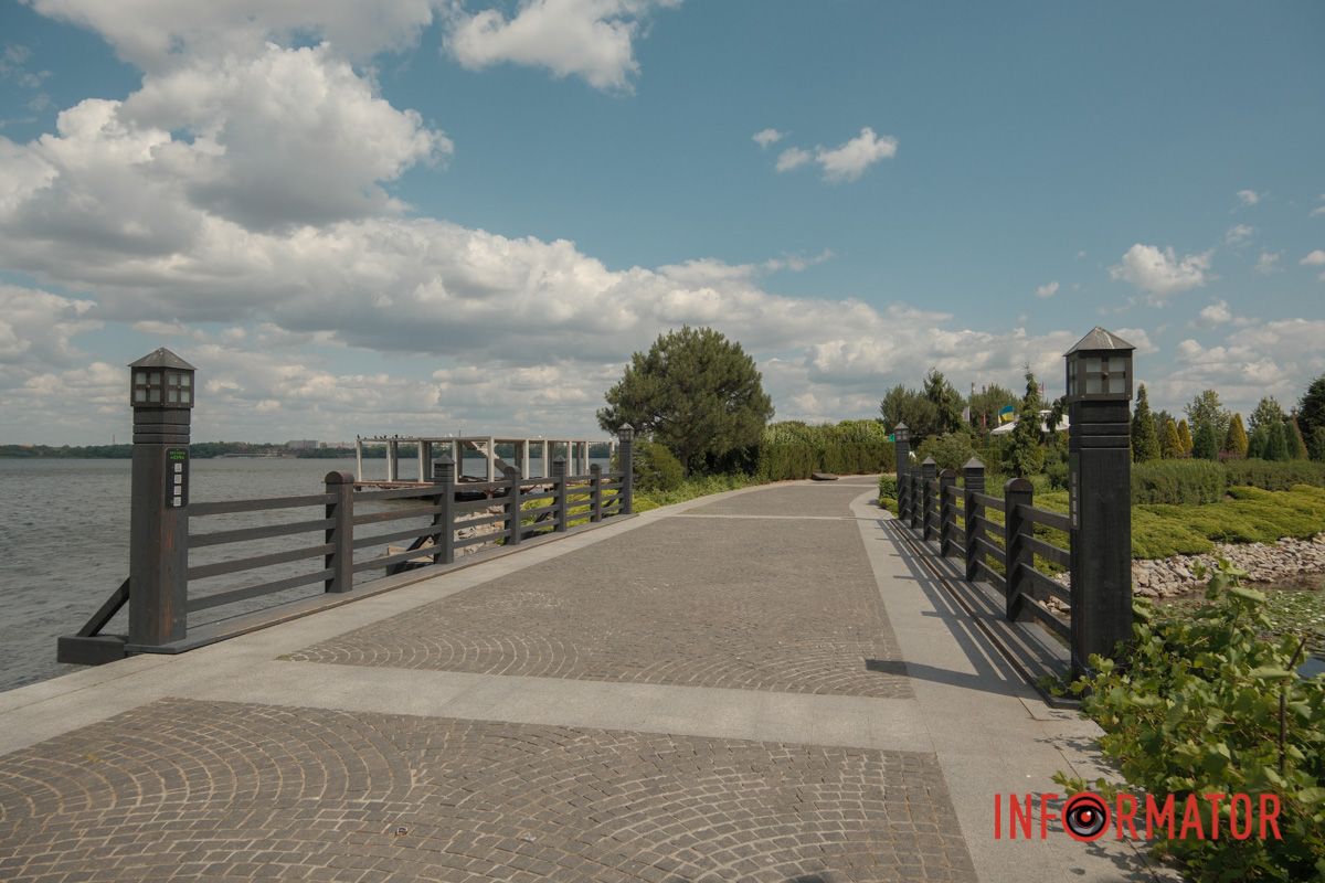 Яхт-клуб "Сечь" летом: уголок природы в сердце Днепра 88