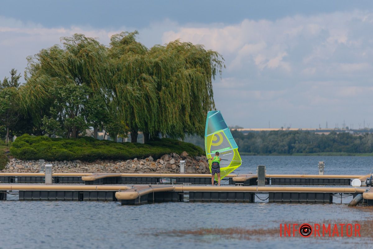 Яхт-клуб "Сечь" летом: уголок природы в сердце Днепра 99