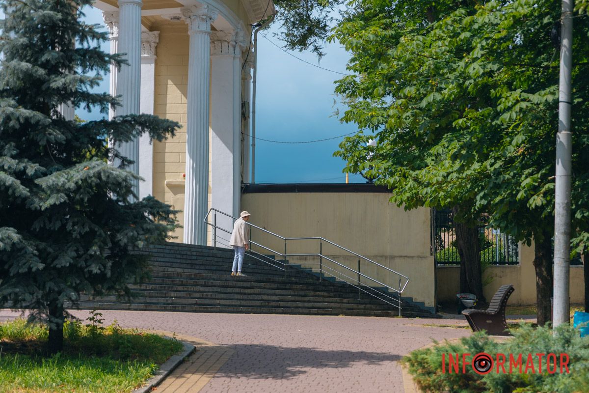 Центральный вход в парк Шевченко