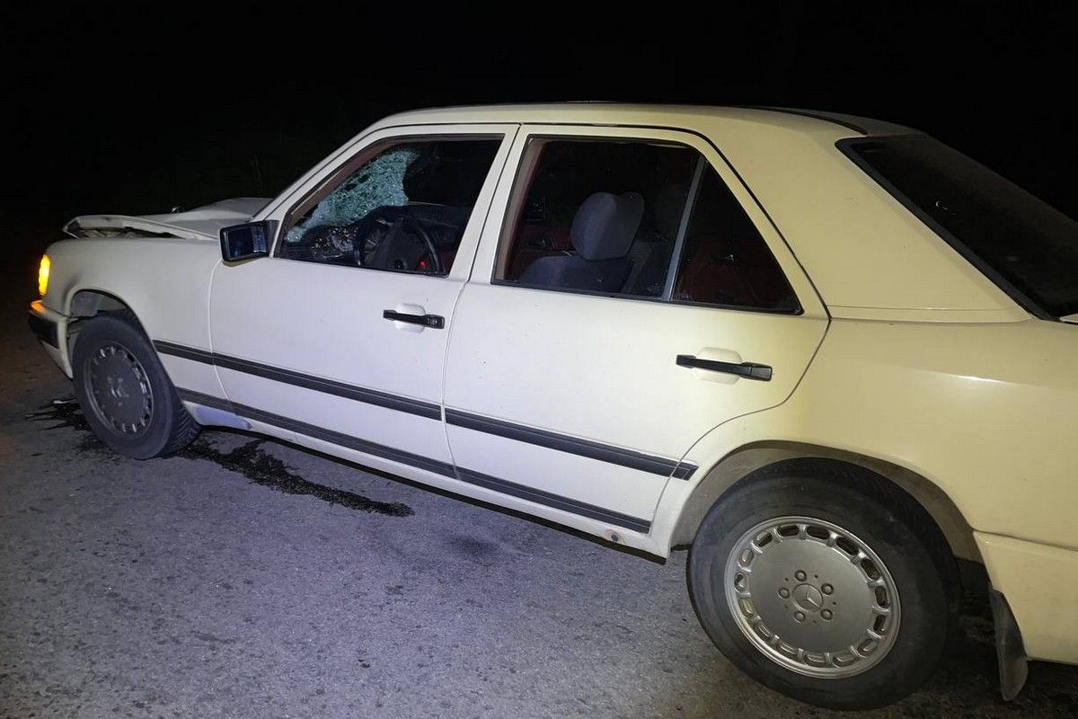 У Кам’янському Mercedes збив чоловіка, постраждалий загинув У Кам’янському Mercedes збив чоловіка, постраждалий загинув