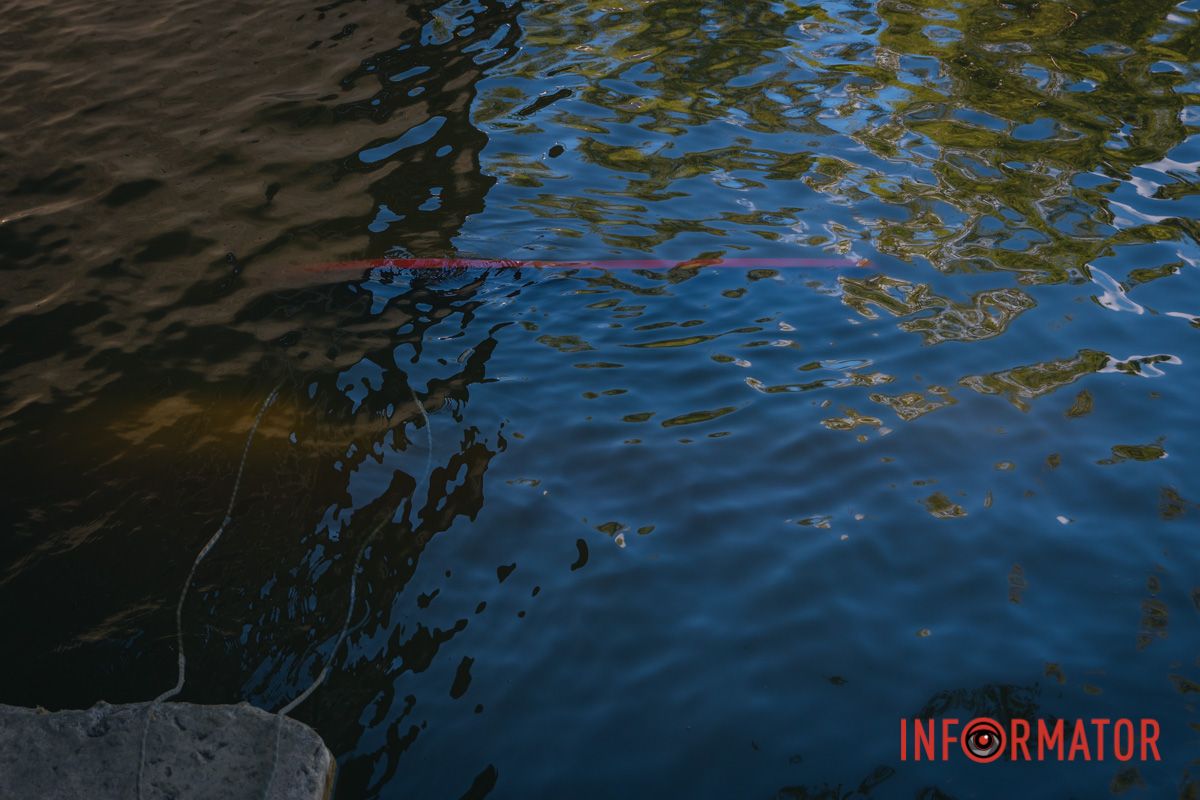 В Днепре утонул катамаран с пассажирами: что произошло в парке Глобы 3