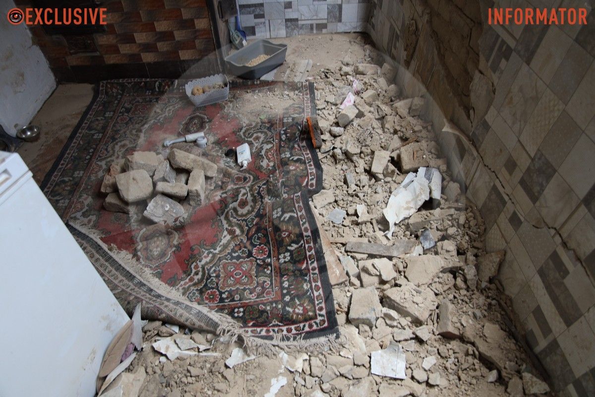 Внутри одного из домов Трагический день в Днепре: как по городу выглядят локации, изуродованные от «прилетов» 17