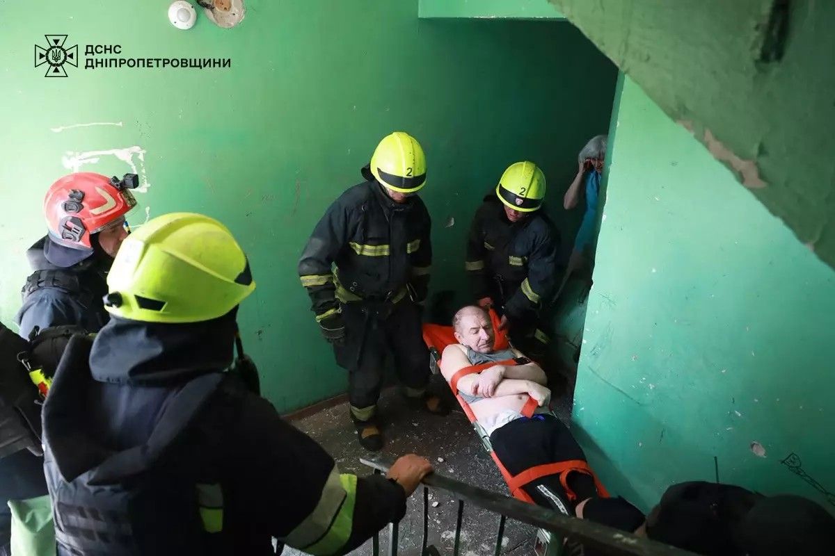 Враг бил ракетами по Днепру и Самару