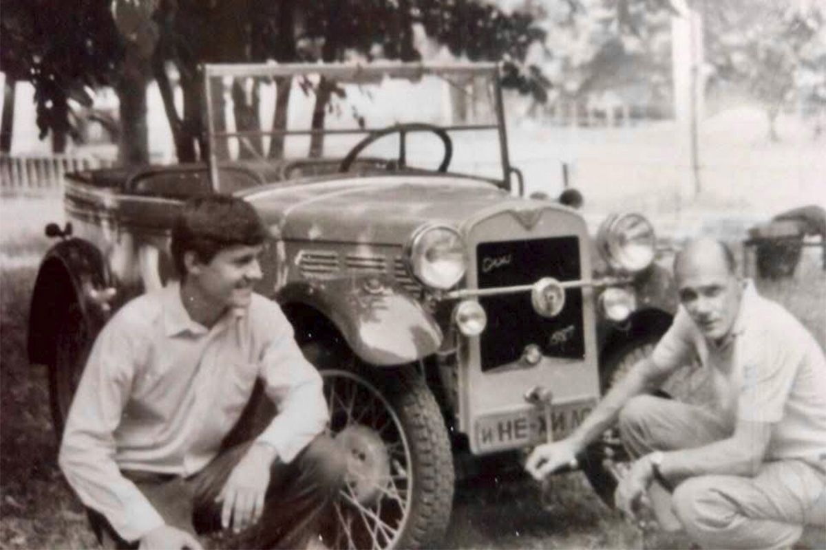 В музее собрано около 85 единиц разнообразной техники На 86-м году оборвалась жизнь днепровского музея техники «Гараж Прокофьева» 4