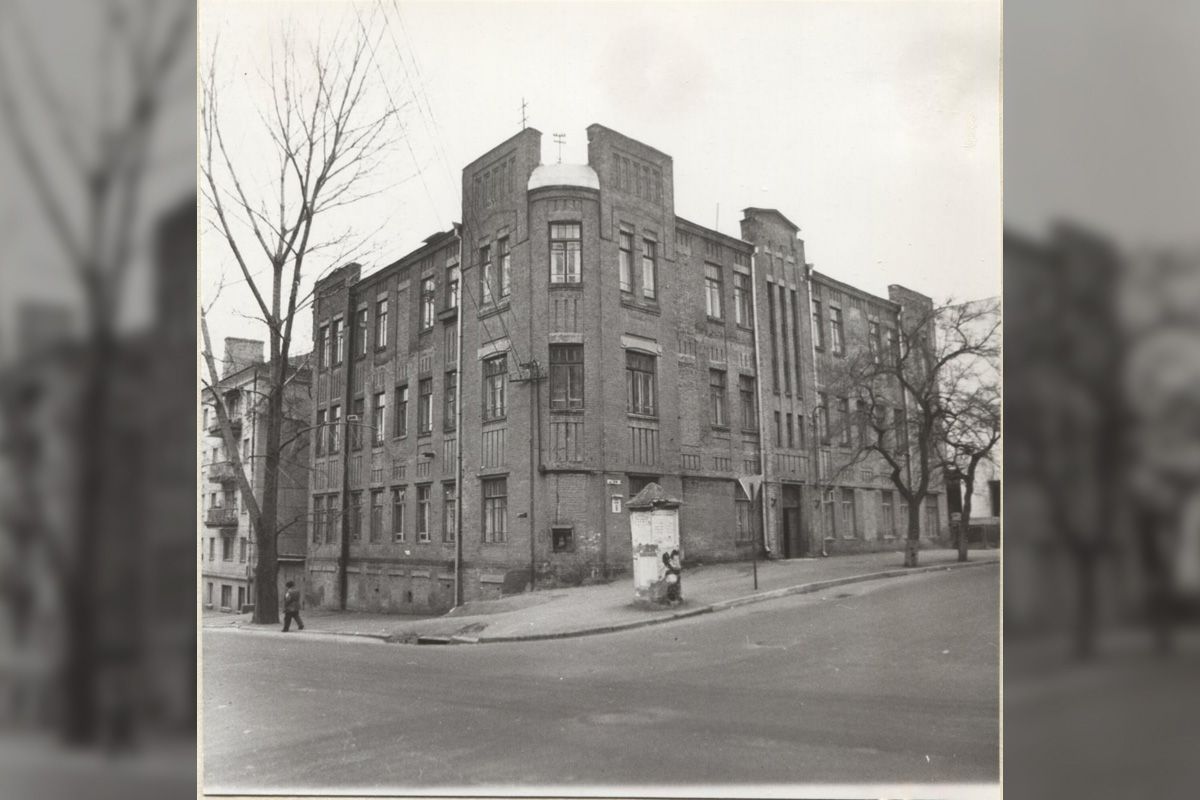 Старе фото тумби Старе фото тумби