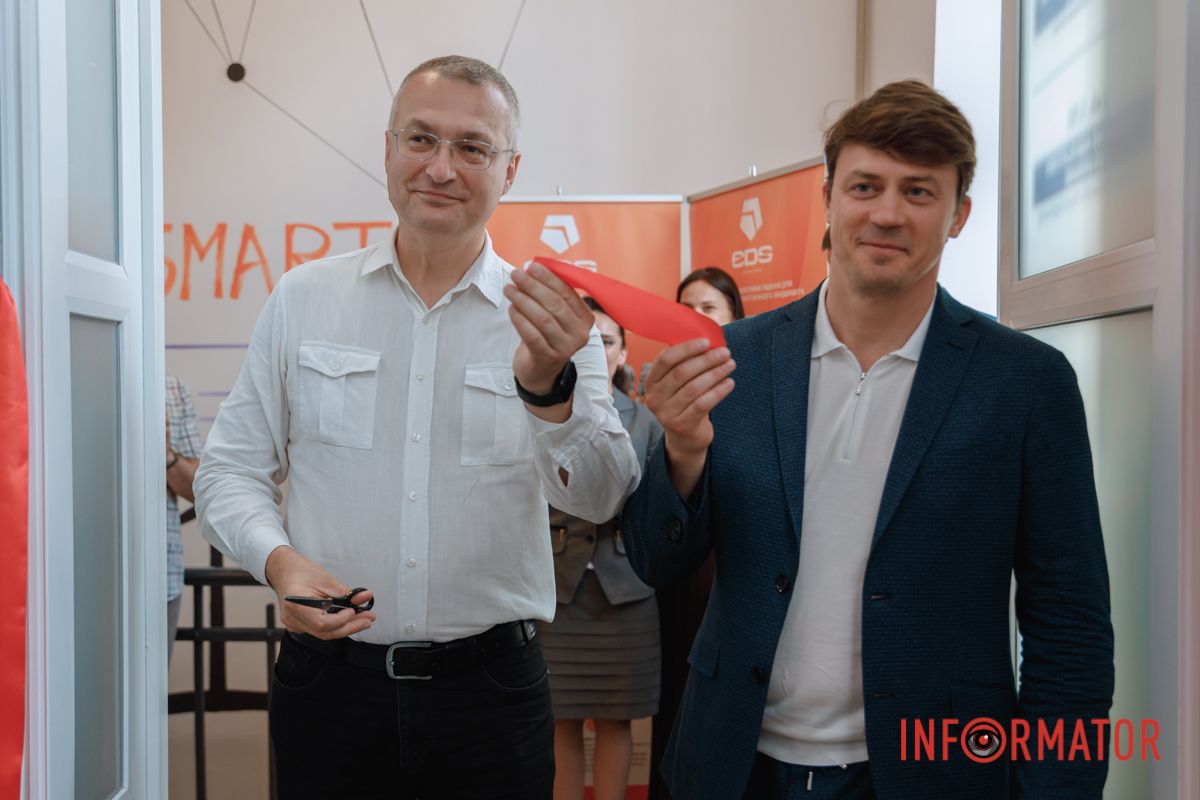 Після університету — готовий фахівець: EDS Ukraine та НТУ “Дніпровська політехніка” відкрили R&D-лабораторію для підготовки молоді до реальних проєктів 1