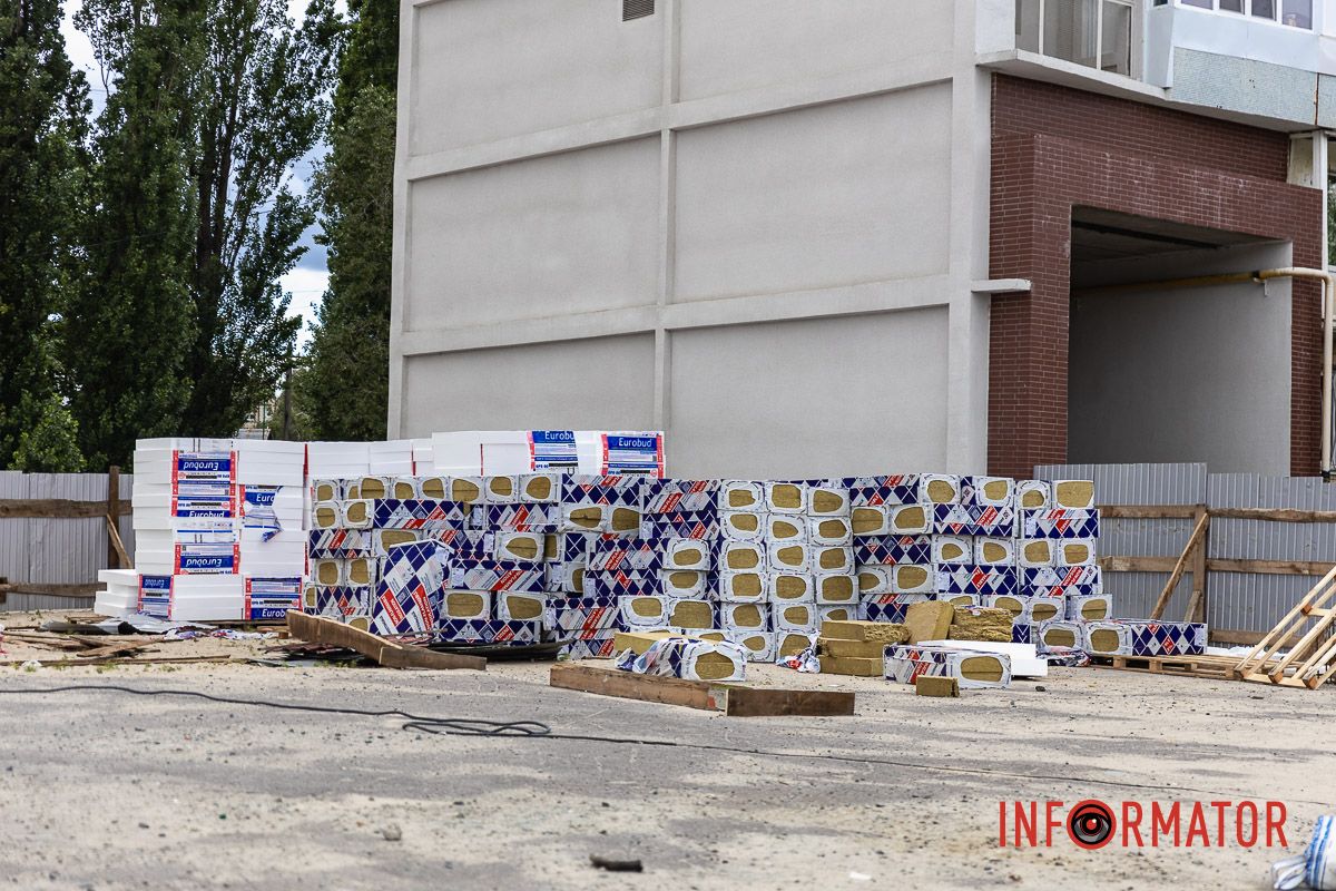 В Днепре за 85 миллионов начали утеплять фасад дома №118 на Победе 10