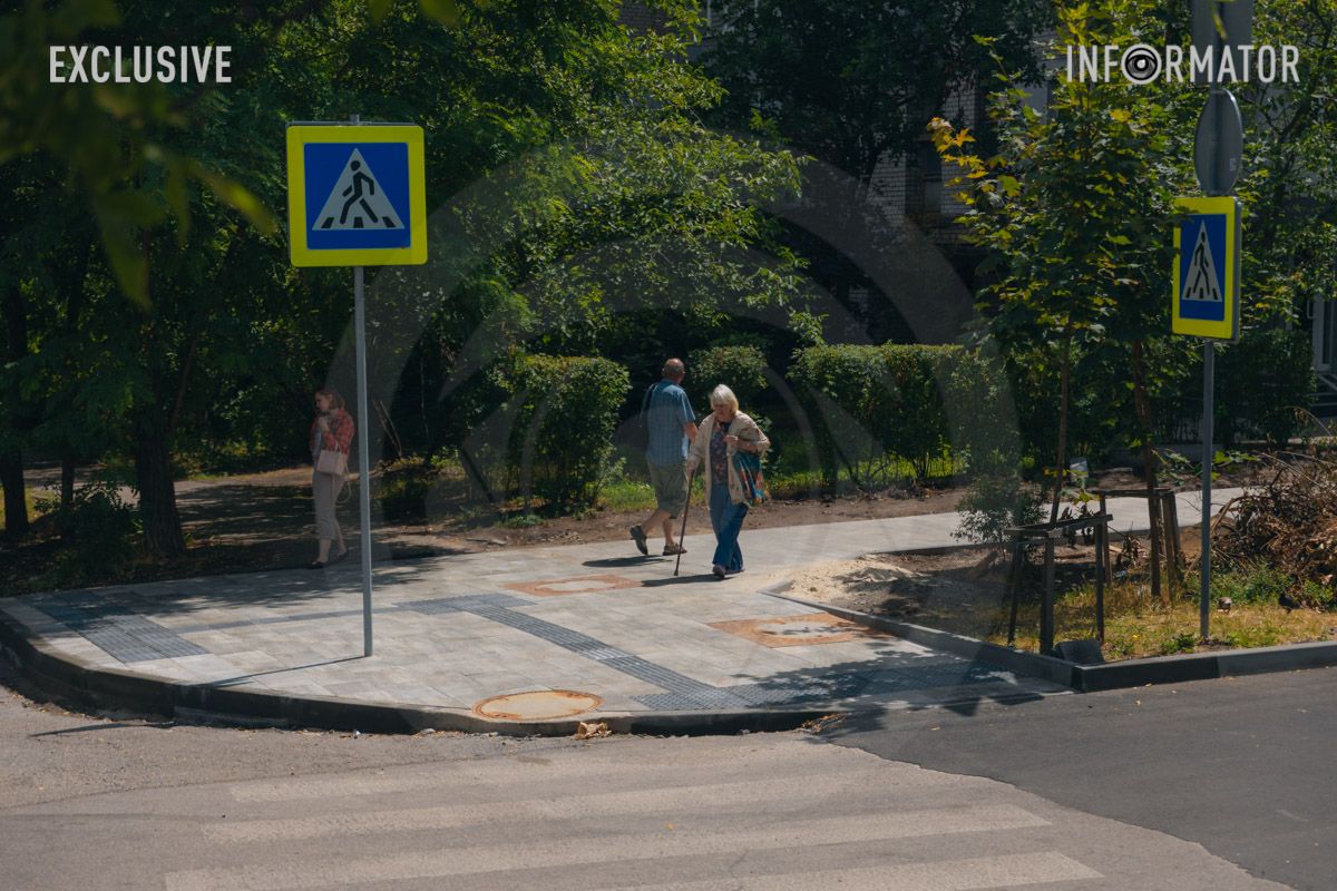 Бордюр занижен лишь частично