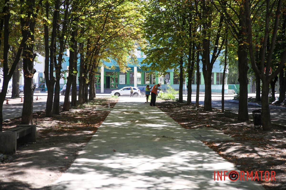 На месте еще работают коммунальщики