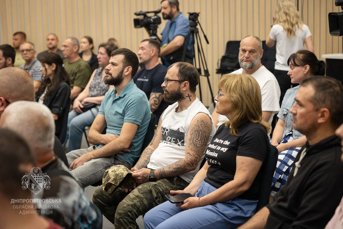 63 ветерани та родини полеглих Захисників з Дніпропетровщини отримали сертифікати на придбання житла 2