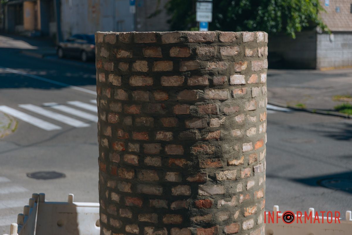 По состоянию на 15:48 6 июля постройка еще не была закончена