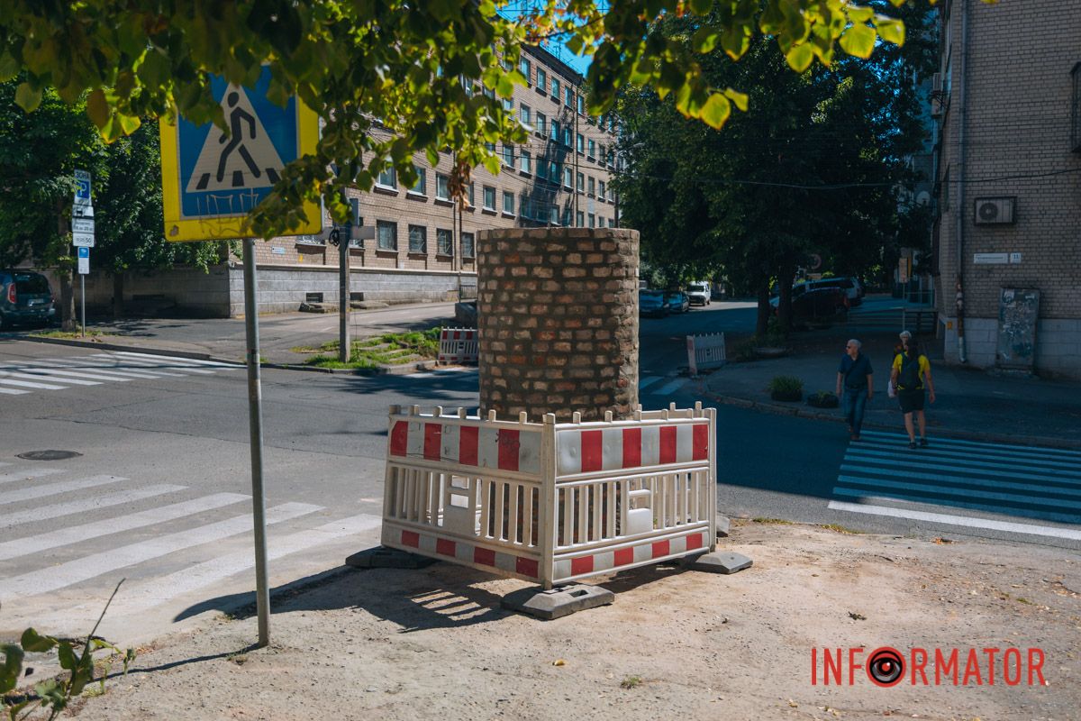 Тумба огорожена