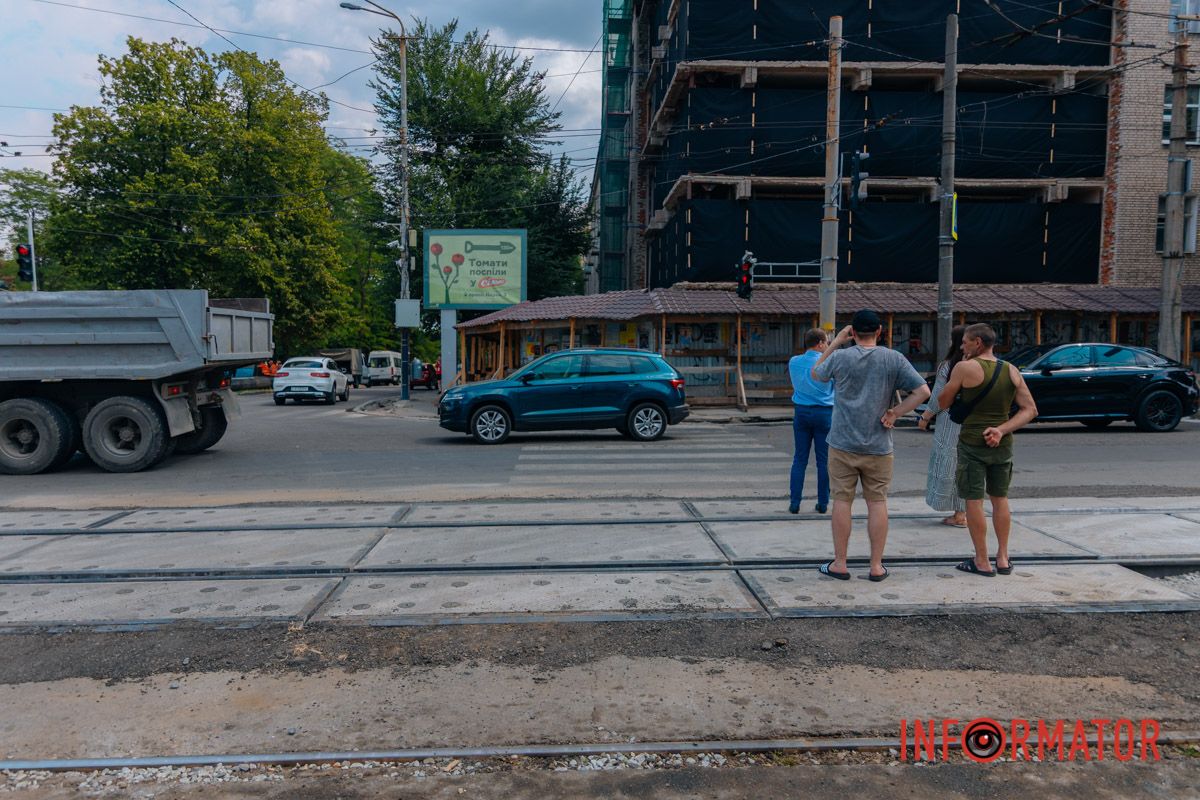 Первая трамвайная линия без барьеров