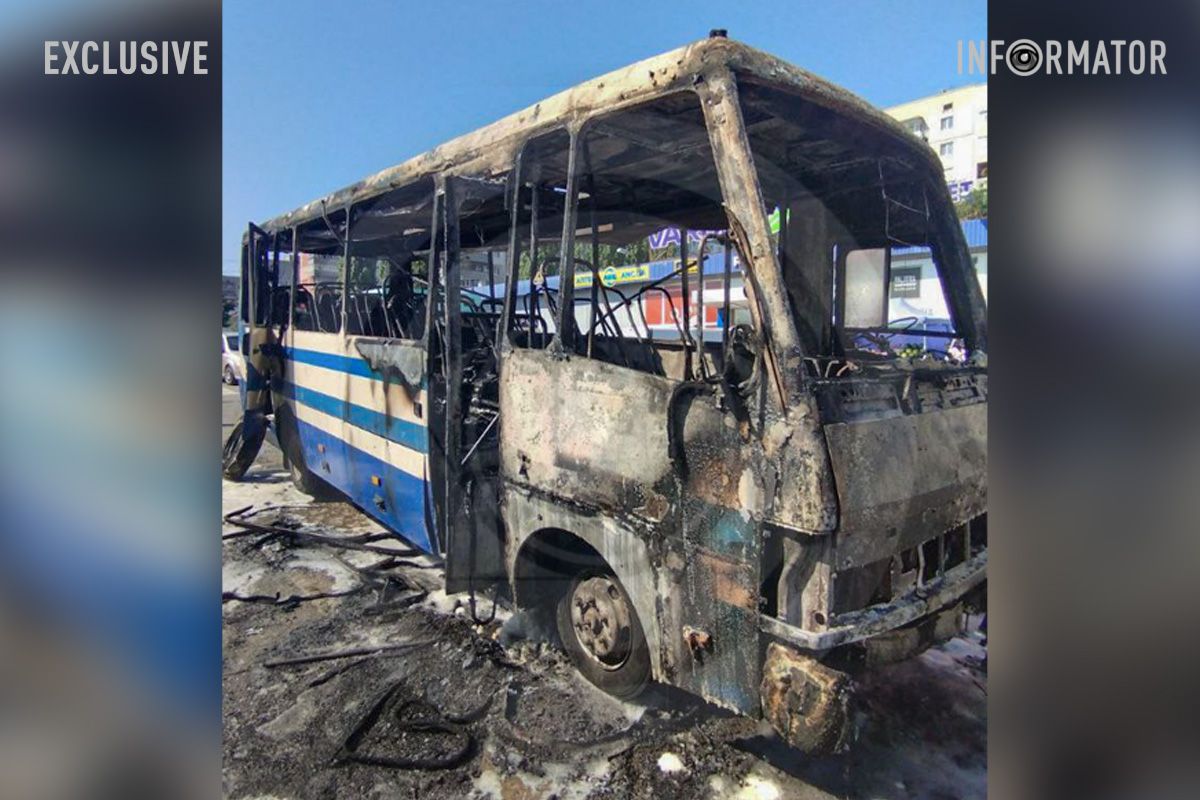 В 8:35 спасатели обуздали пожар