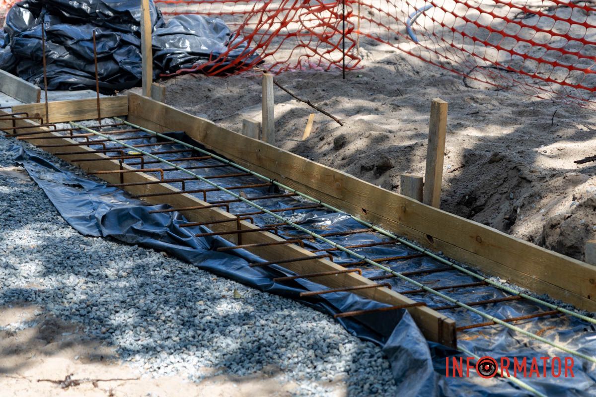 Можно увидеть армированные конструкции