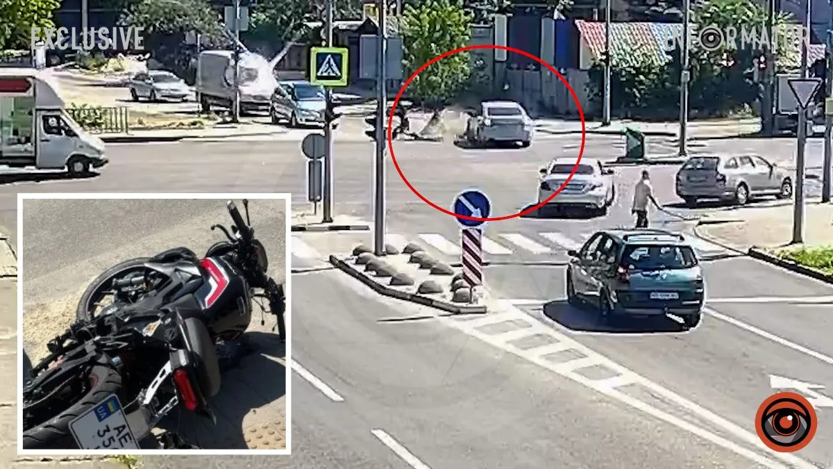 В Днепре на Запорожском шоссе столкнулись мотоциклист и Subaru: момент ДТП