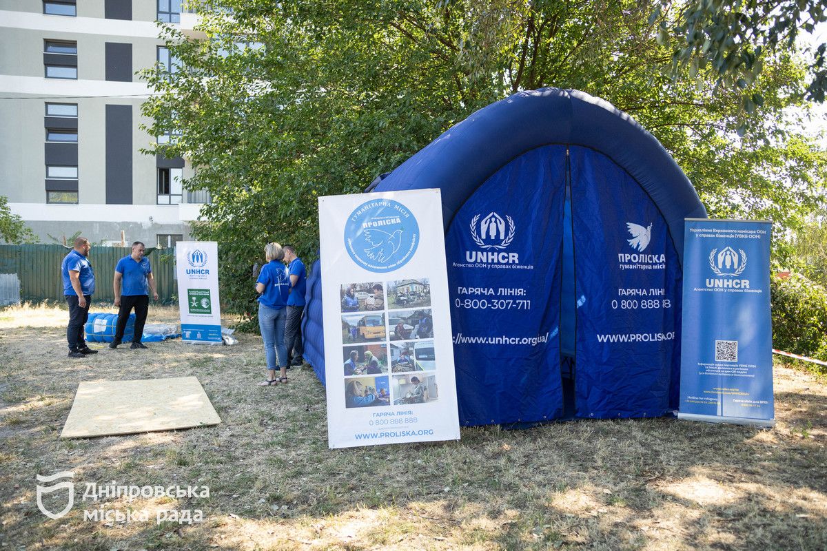 Дісталося Амур-Нижньодніпровському району міста Нічні вибухи у Дніпрі: у міськраді показали наслідки атаки ворожих безпілотників 4