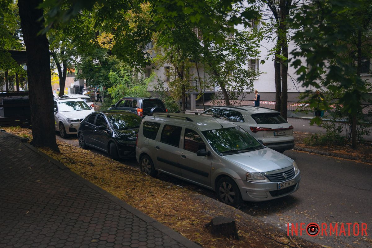 Заехать — невозможно уехать: в Днепре из-за дорожных работ перекрыли улицу Акинфиева, ищите другой маршрут 3