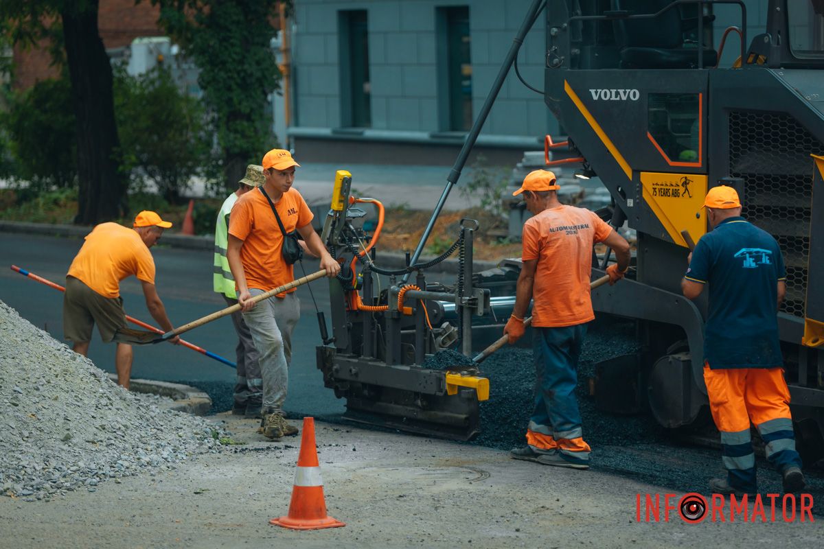 Заехать — невозможно уехать: в Днепре из-за дорожных работ перекрыли улицу Акинфиева, ищите другой маршрут 10