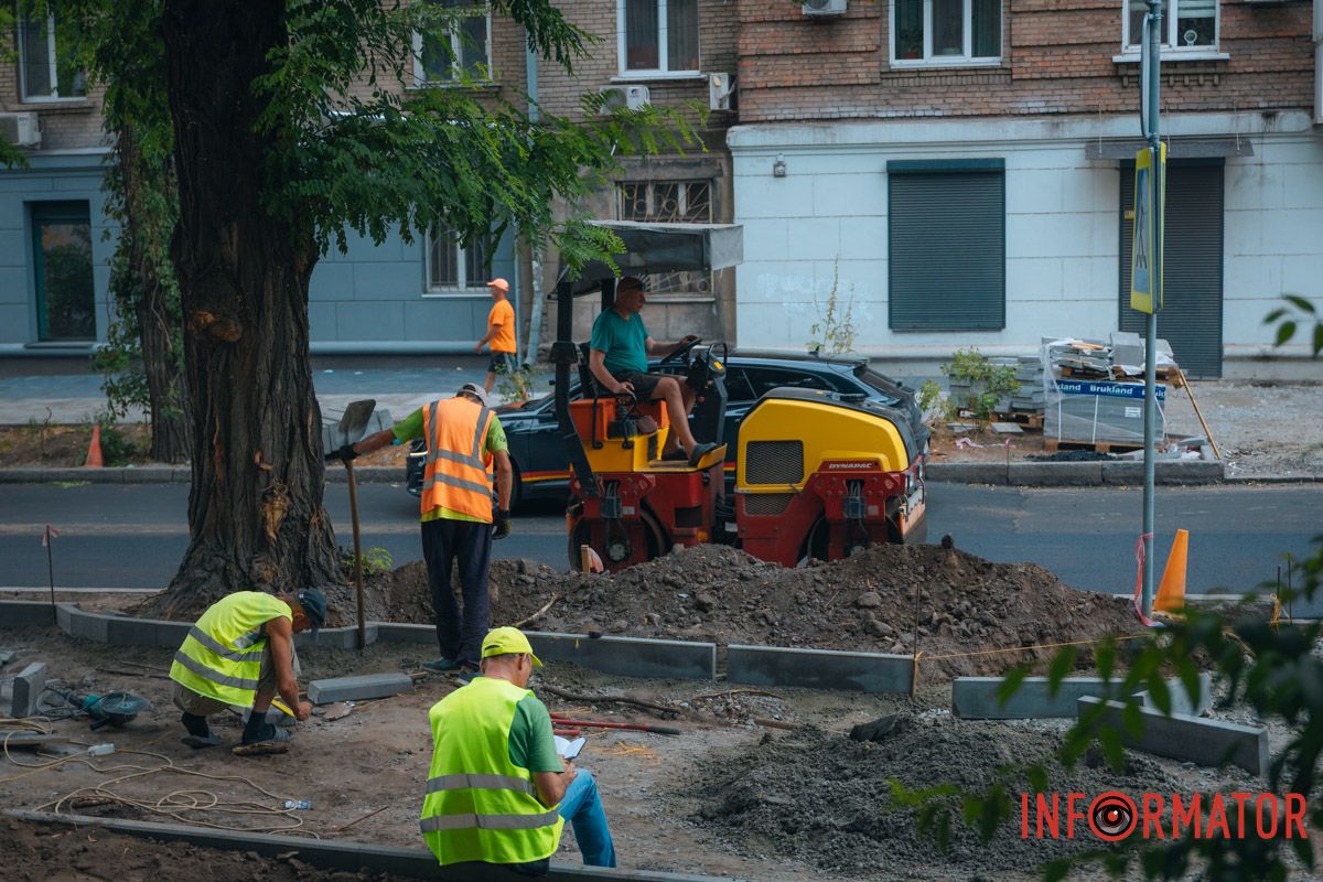 Заехать — невозможно уехать: в Днепре из-за дорожных работ перекрыли улицу Акинфиева, ищите другой маршрут 8