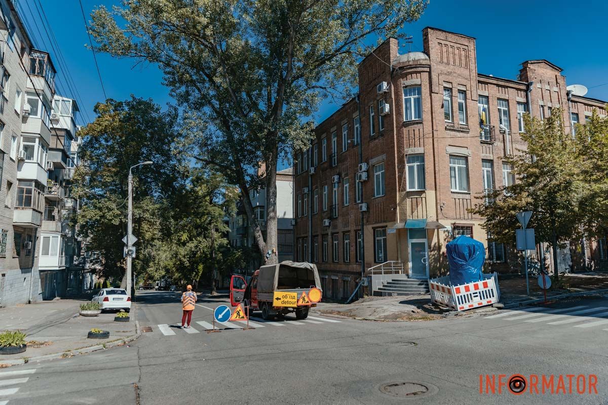 Роботи триватимуть два дні — 19 та 20 липня з 9:00 до 16:00 У Дніпрі перекрили вулицю Паторжинського: строки та причина 4