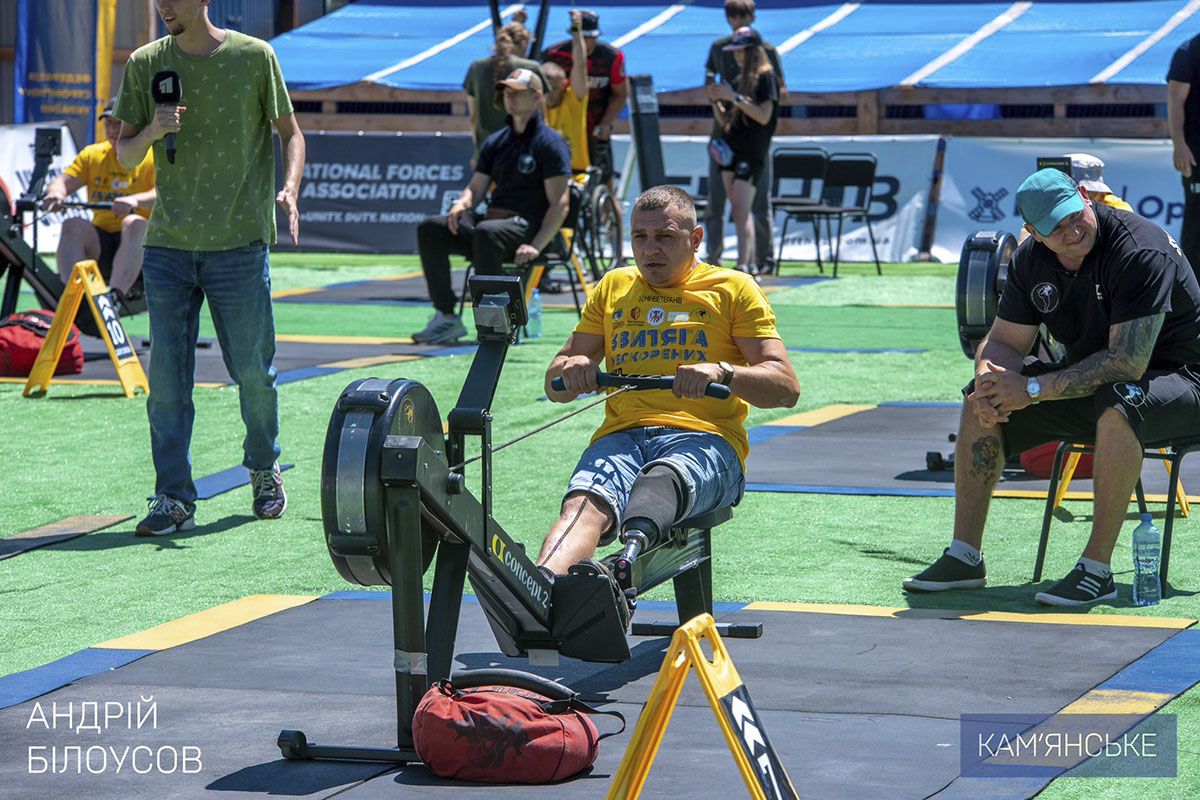 В них приняли участие почти 200 участников из разных уголков Украины В Каменском прошли самые масштабные Всеукраинские соревнования среди ветеранов войны.