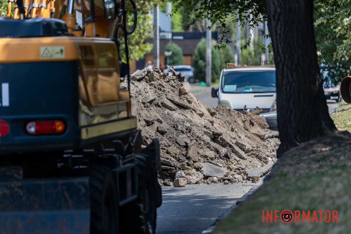 В Днепре частично перекрыли улицу Владимира Антоновича: идет подготовка к отопительному сезону 2
