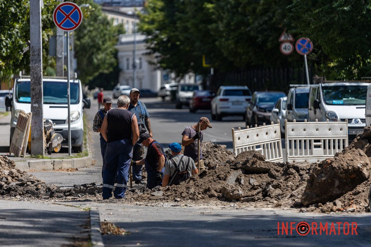 В Днепре частично перекрыли улицу Владимира Антоновича: идет подготовка к отопительному сезону 4