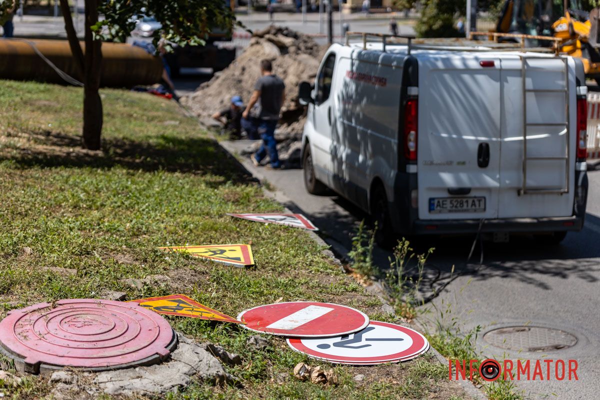 В Днепре частично перекрыли улицу Владимира Антоновича: идет подготовка к отопительному сезону 12