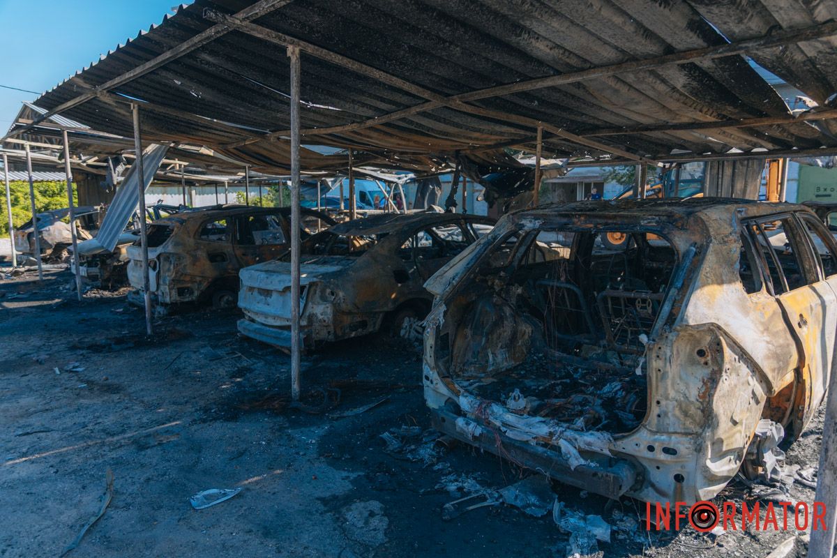 Що залишилося від паркінгу Знищені авто, потрощений 26-поверховий ЖК: як виглядають місця «прильотів» 26 липня у Дніпрі 51