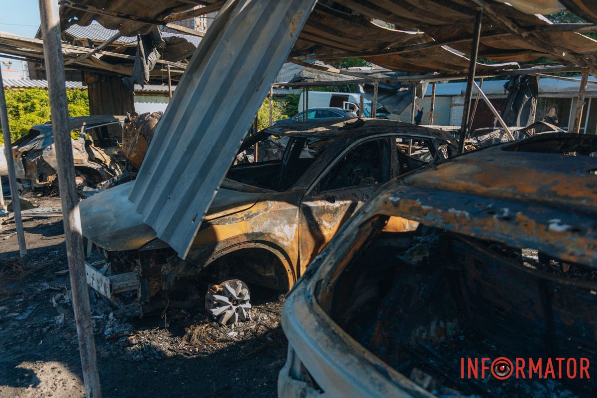 Не ігноруйте тривоги Знищені авто, потрощений 26-поверховий ЖК: як виглядають місця «прильотів» 26 липня у Дніпрі 37