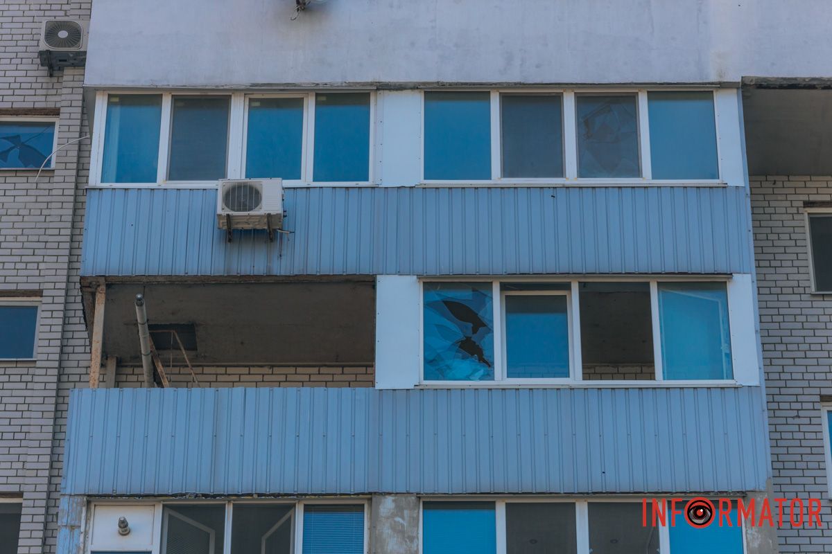 Вибиті шибки Знищені авто, потрощений 26-поверховий ЖК: як виглядають місця «прильотів» 26 липня у Дніпрі 9
