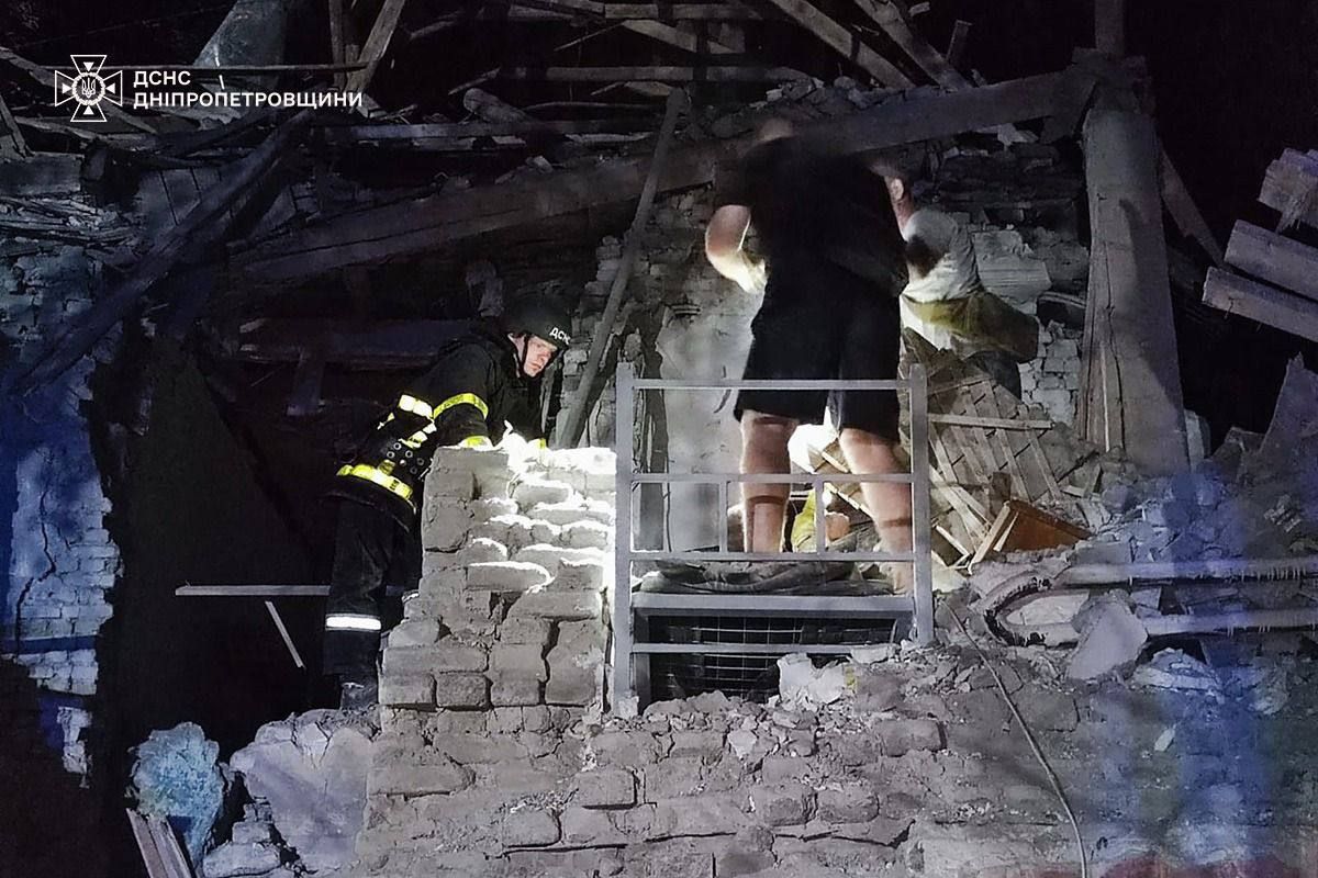 «Її звали Діана, їй було всього лиш 23 роки»: Володимир Зеленський сповістив про збільшення кількості загиблих через атаку по Кам’янському 1