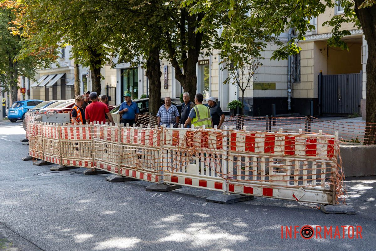 Розкопки проведуть на глибину понад 5 метрів У Дніпрі перекрили частину вулиці Вернадського: що сталося 7