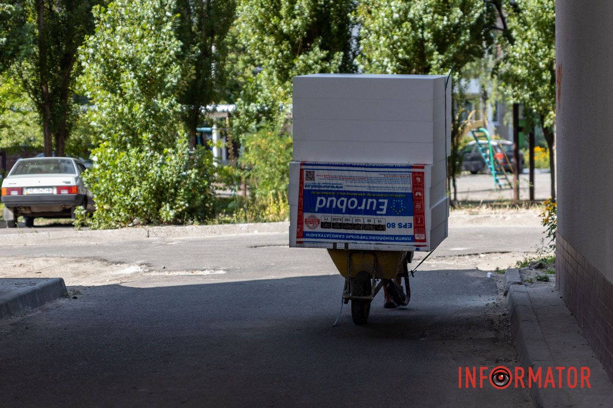 Дом утепляют