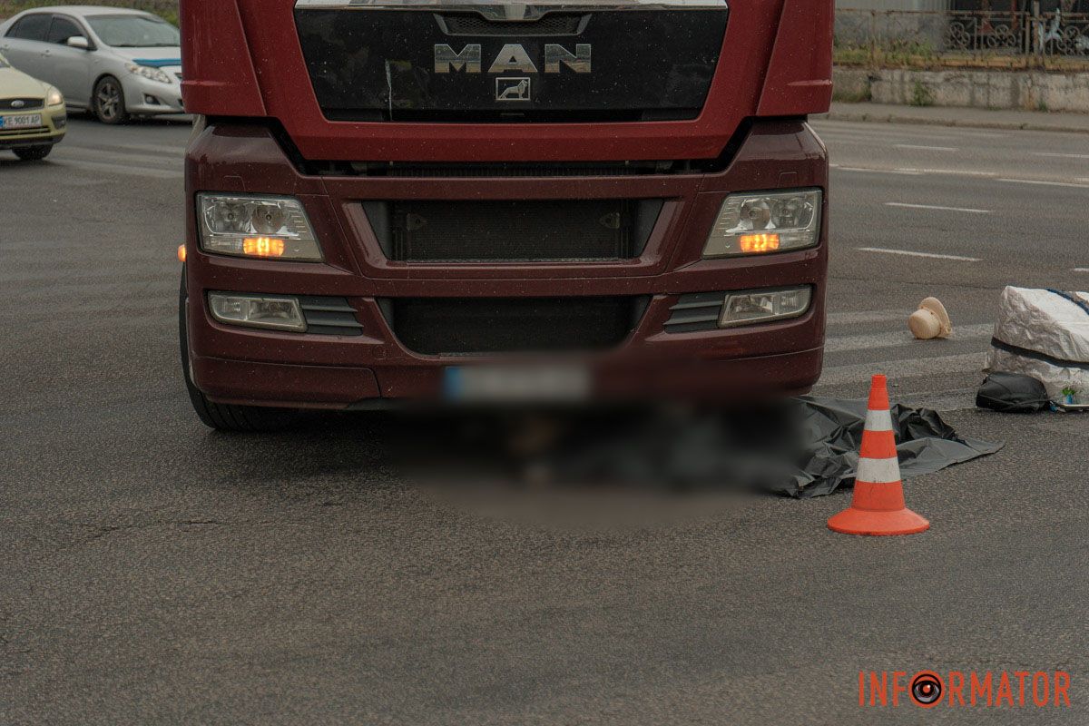 Вона загинула від отриманих травм Вона загинула від отриманих травм