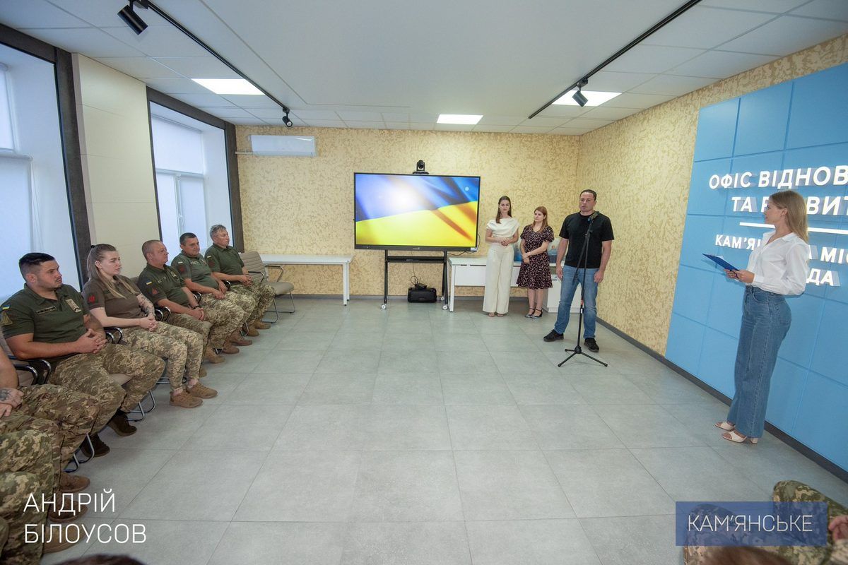 Військовослужбовці зенітно-ракетного підрозділу До Дня Повітряних Сил ЗСУ: у Кам'янському відзначили Захисників 3