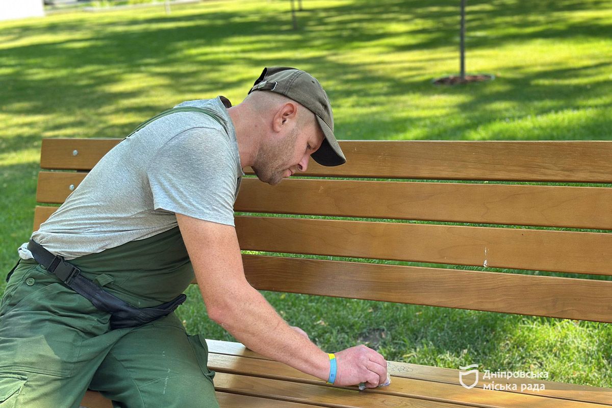 В случае серьезных повреждений информацию передают в полицию. В случае серьезных повреждений информацию передают в полицию.