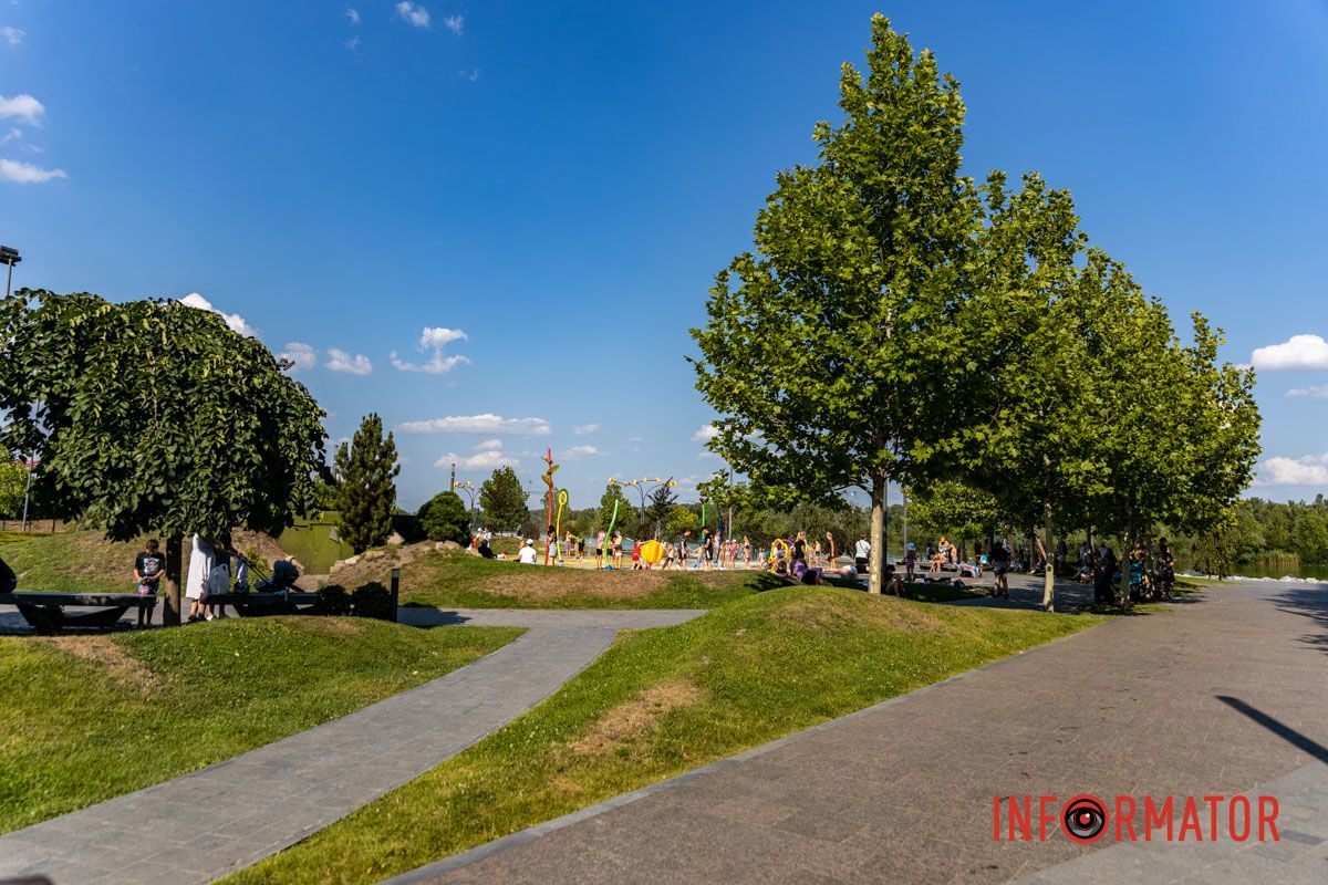 У Дніпрі завершили ремонт зони «Дитячого фонтану» у сквері «Прибережний» У Дніпрі завершили ремонт зони «Дитячого фонтану» у сквері «Прибережний»