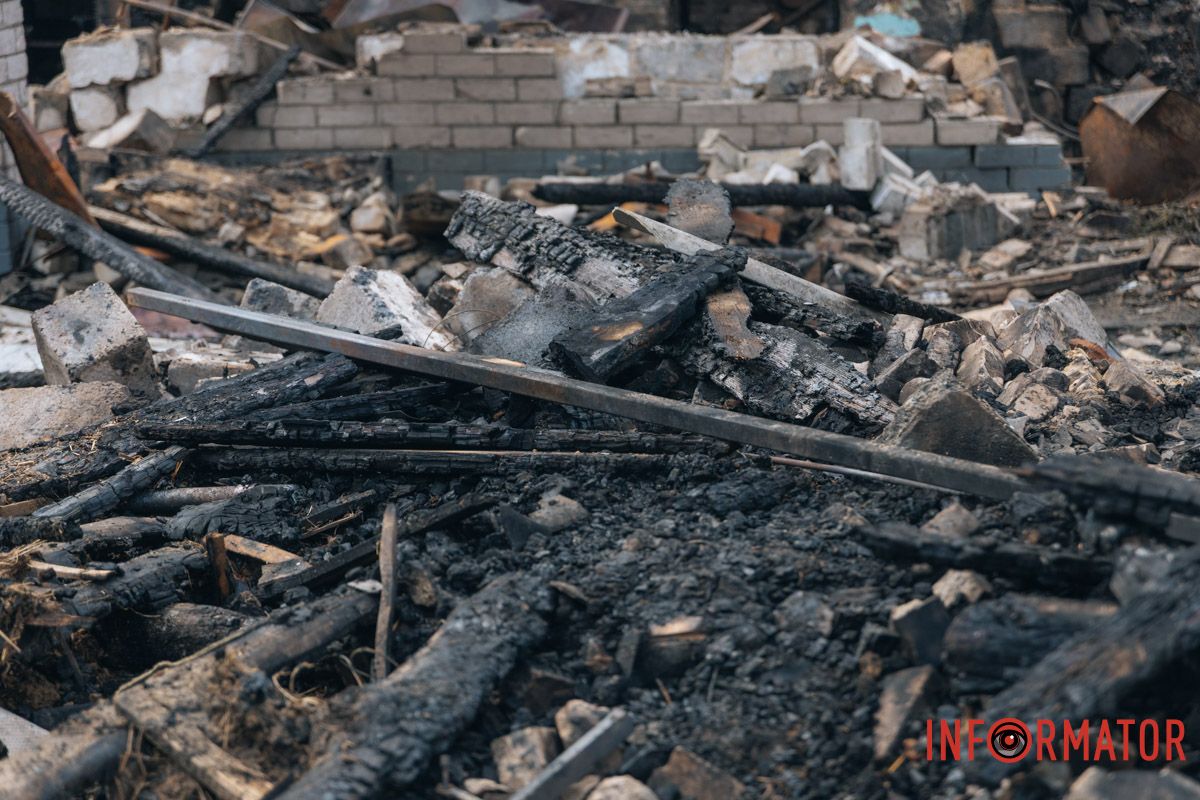 Последствия атаки Выбиты окна и уничтожен частный дом: как выглядит Днепр после атаки дронами 16
