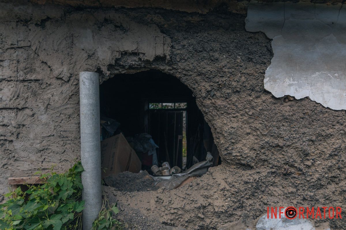 Берегите себя и реагируйте на тревоги Выбиты окна и уничтожен частный дом: как выглядит Днепр после атаки дронами 18