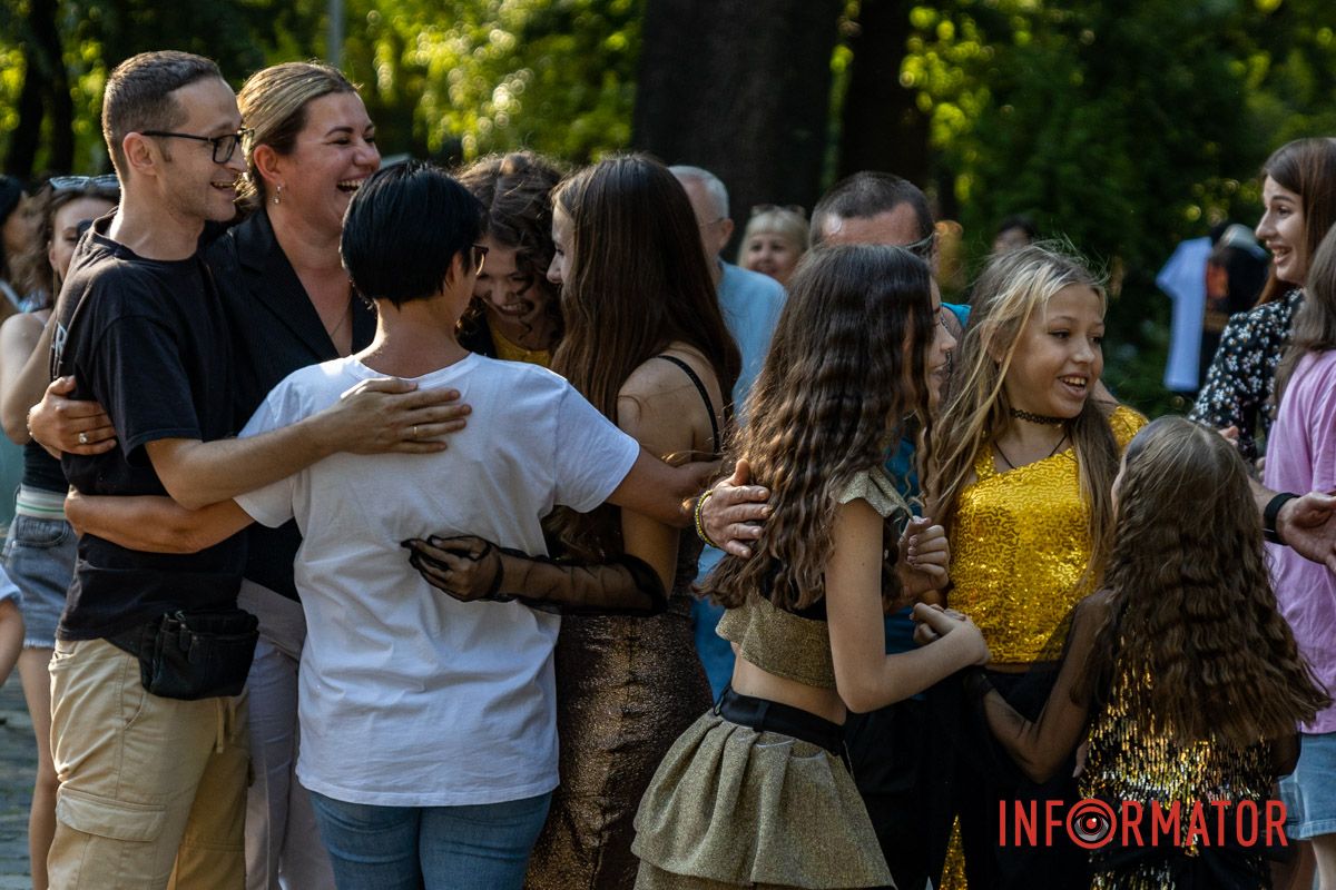 Там прошел благотворительный фестиваль "Днепр: все свои"